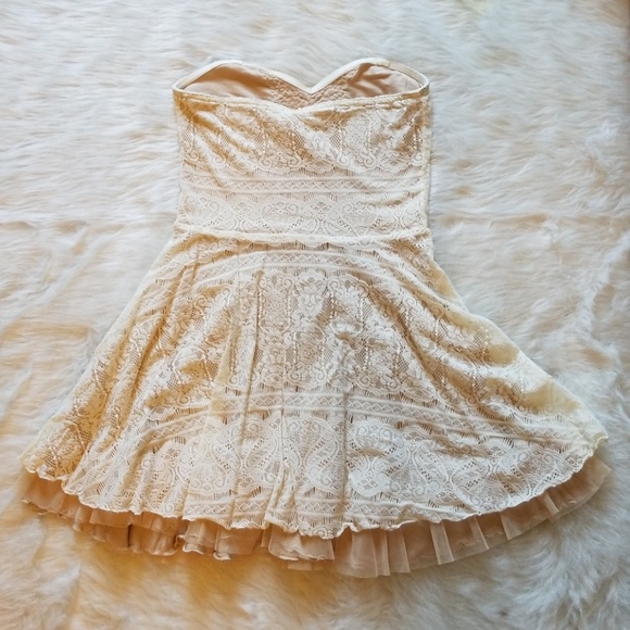 🎉Flash Sale🎉 Free People strapless dress white - Picture 5 of 7